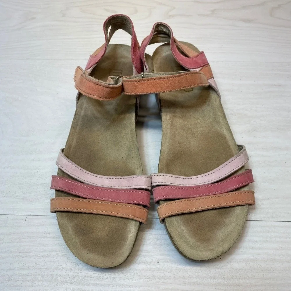 Munro Womens 9S Summer Wedge Sandals Strappy Pink Orange Leather Comfort Walking